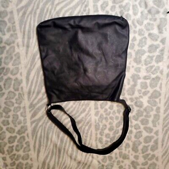 Black Fringe Crossbody Bag PRE-OWNED EXCELLENT CONDITION - Picture 2 of 10